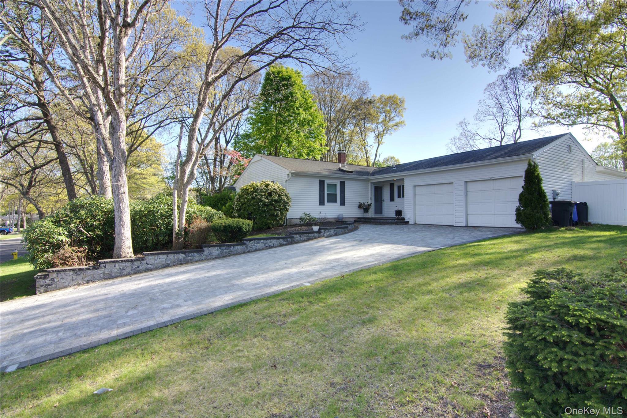 8 Croydon Avenue