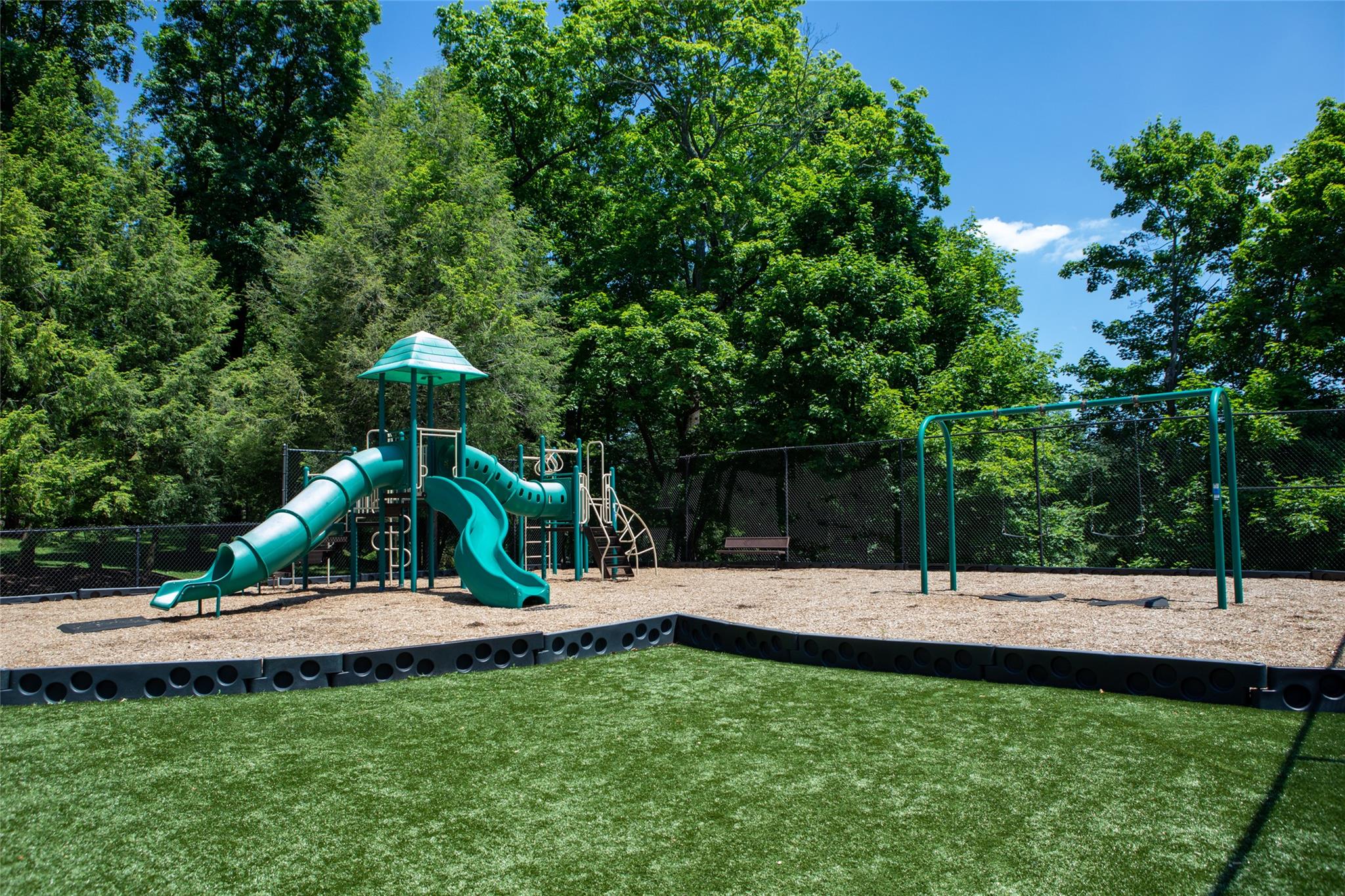 7 Lewiston Court, Briarcliff Manor, New York image 30