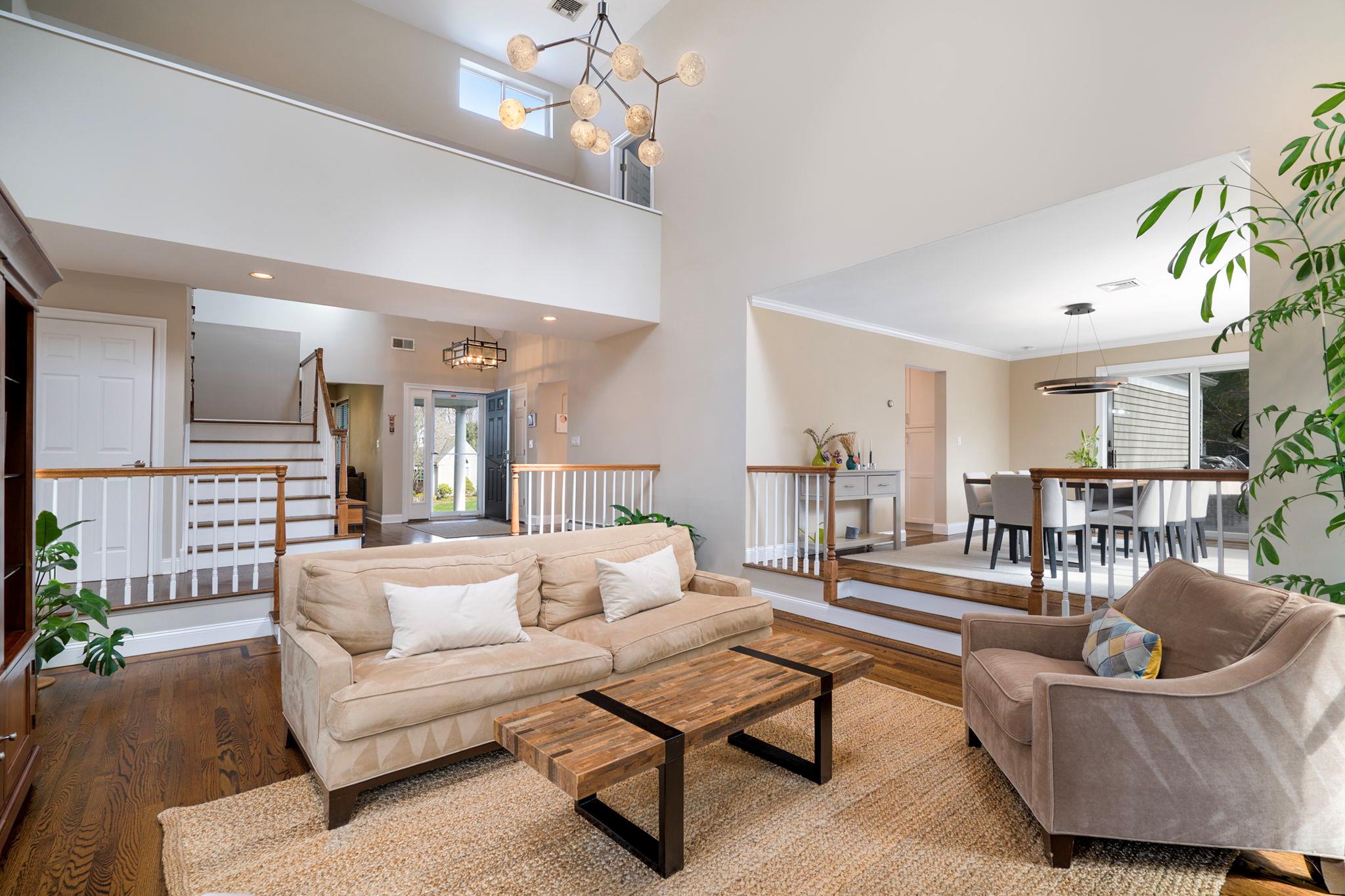 7 Lewiston Court, Briarcliff Manor, New York image 3