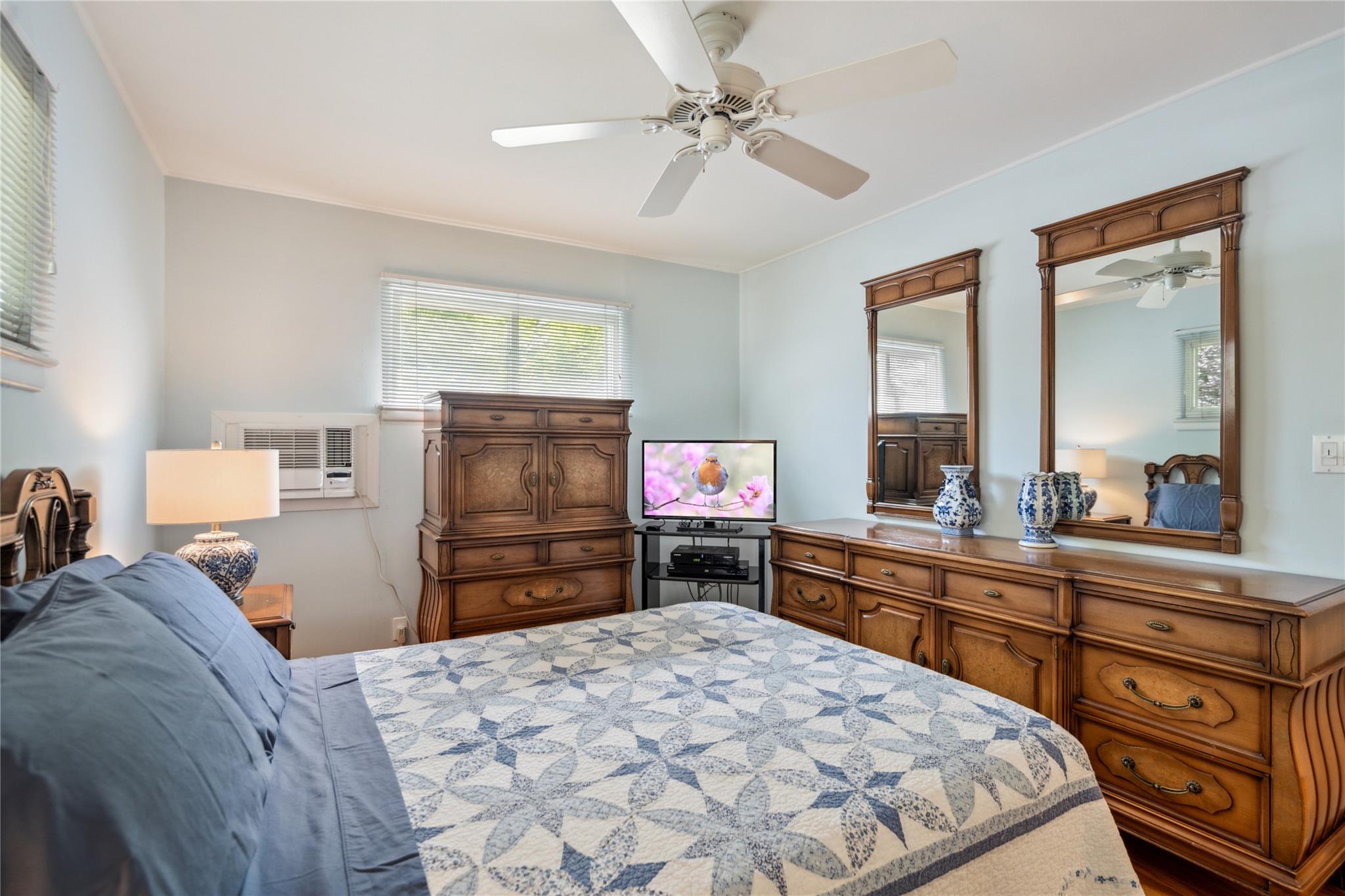 1 Brian Street, Plainview, New York image 17