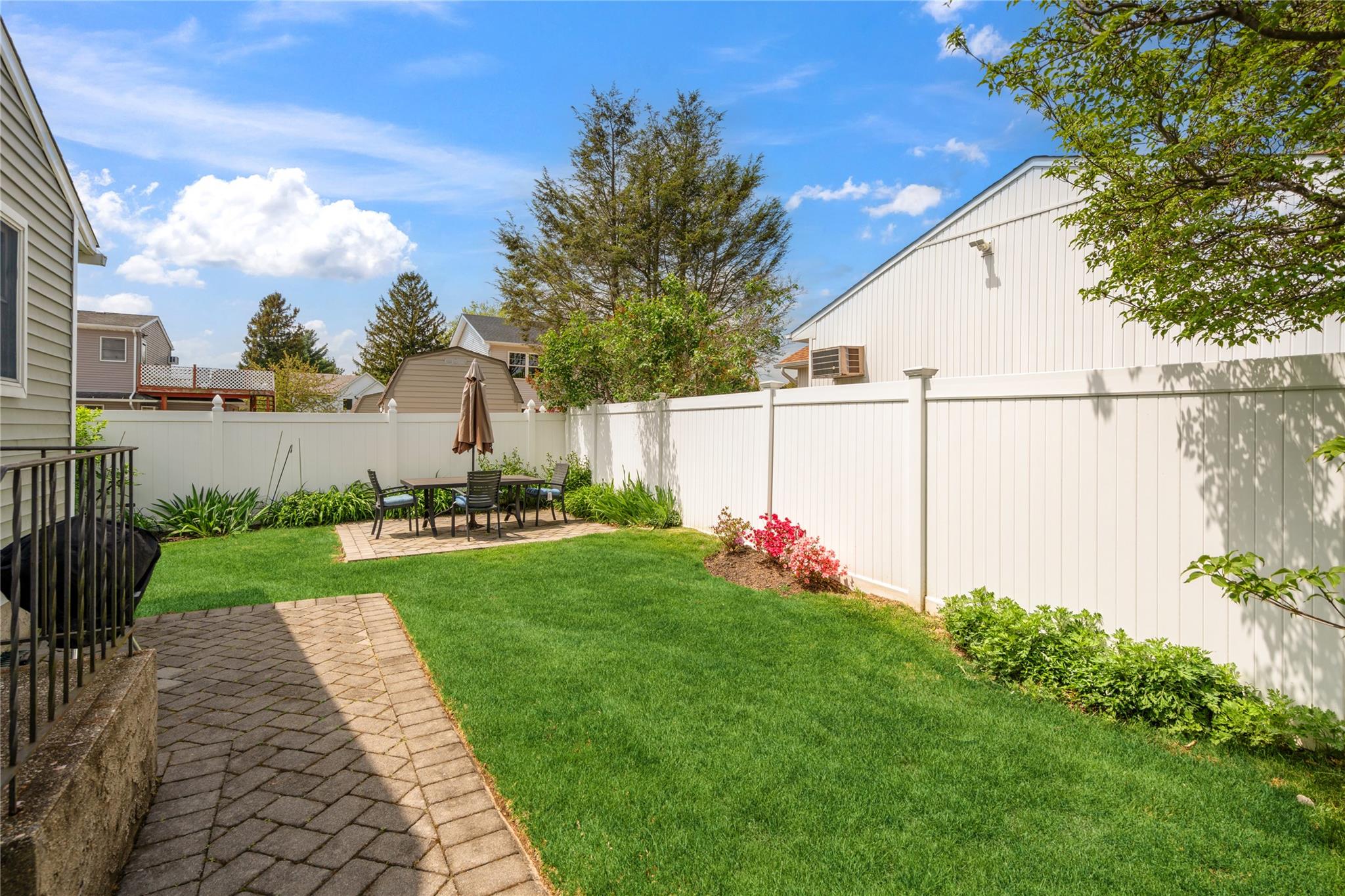1 Brian Street, Plainview, New York image 22
