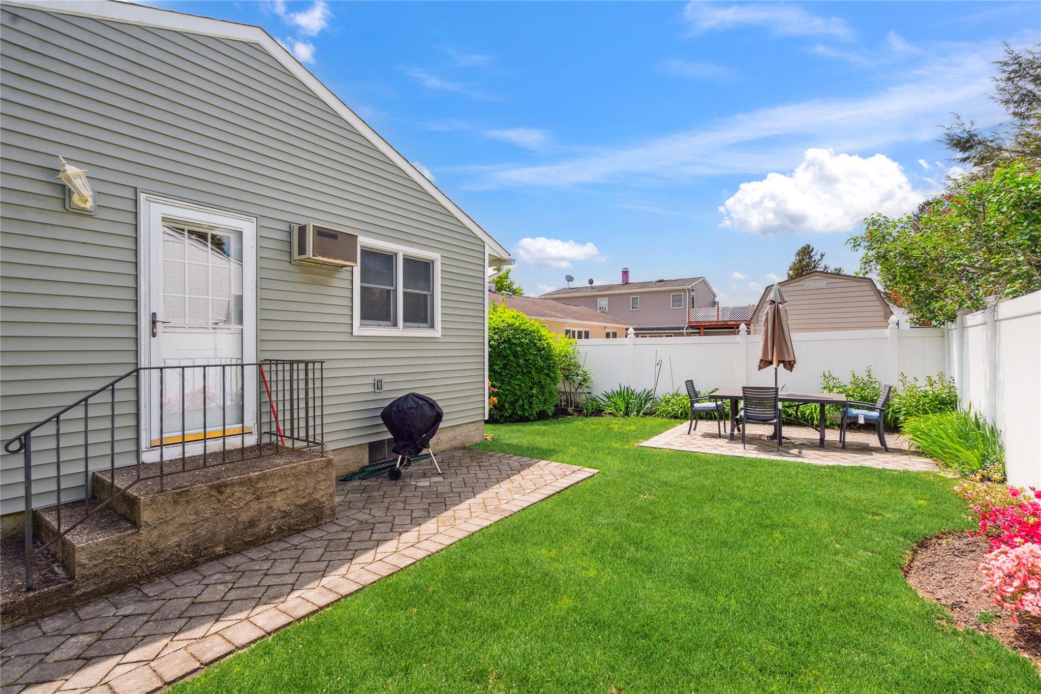 1 Brian Street, Plainview, New York image 21