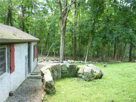 Photo of 39a Laurelton Road, Mount Kisco, NY 10549 (MLS # 1044079)