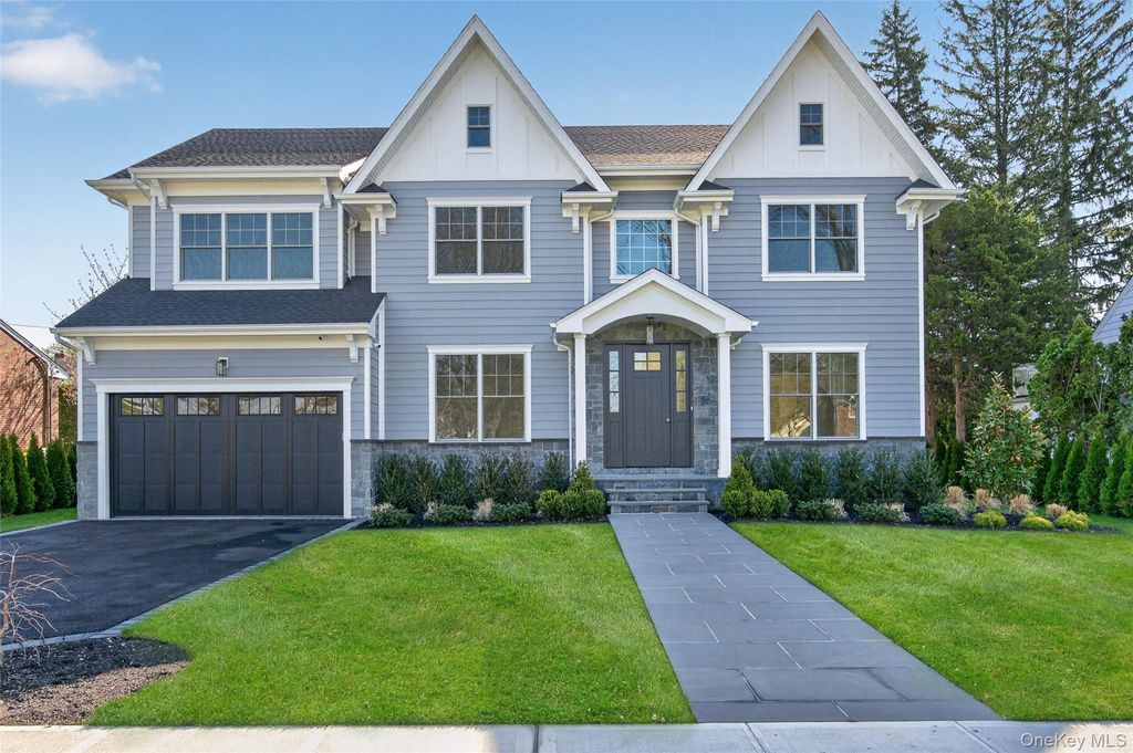 Photo of 229 Brixton Road, Garden City, NY 11530 (MLS # 965303)