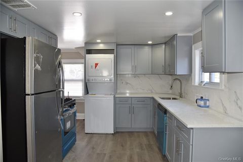 Apartment For Rent - 99 Maple Avenue #3<br/> Rye, NY 10580