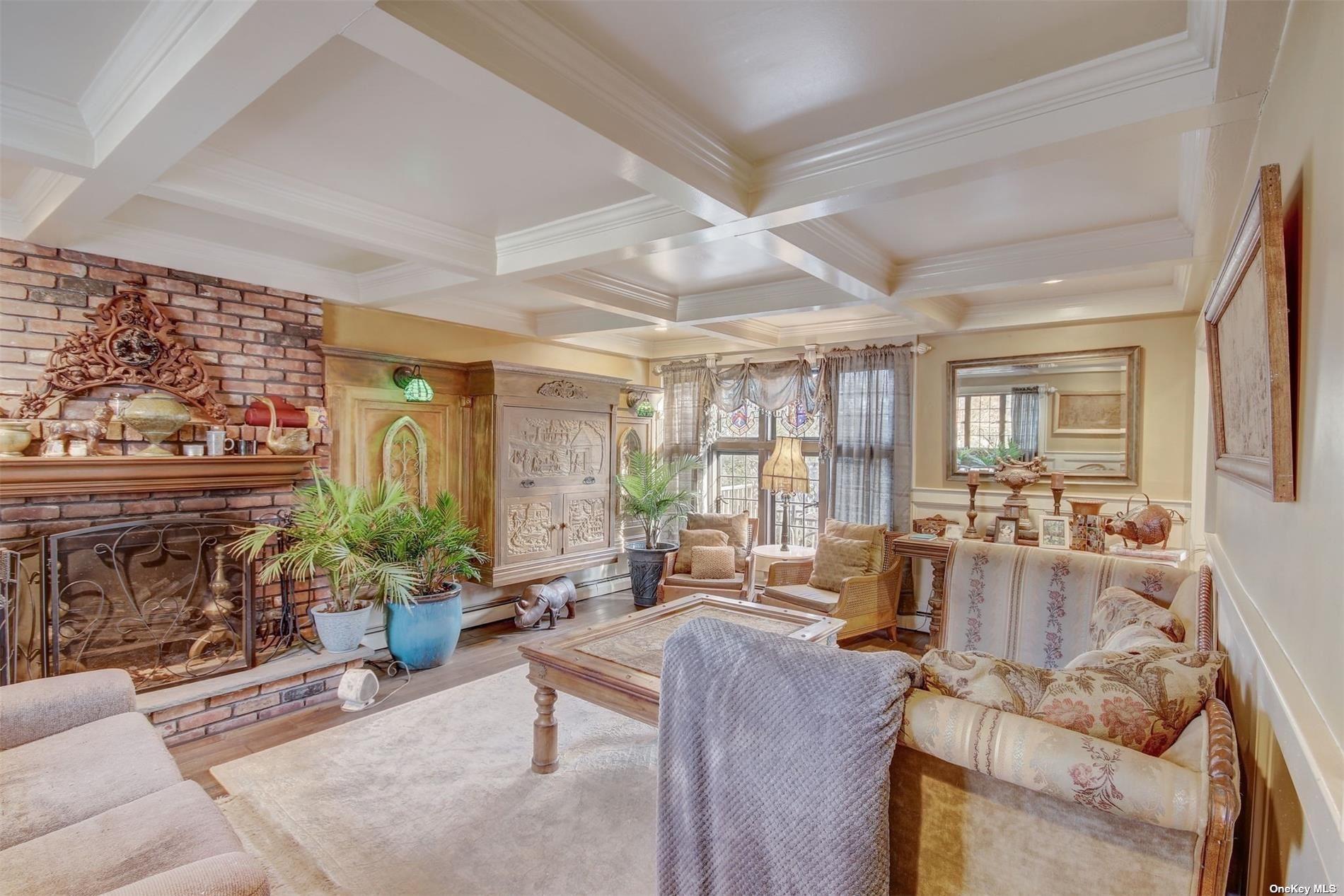 85 Dix Hills Road, Huntington, New York image 4