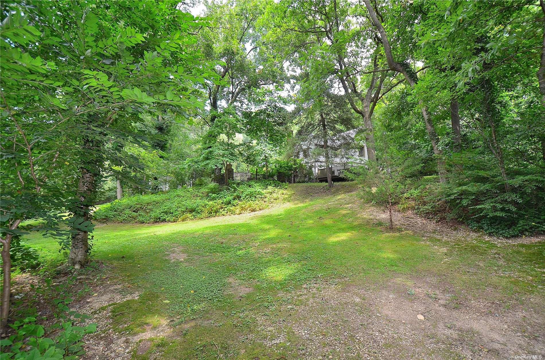 85 Dix Hills Road, Huntington, New York image 30