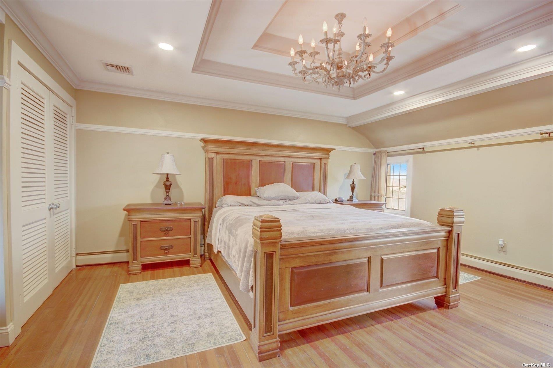 85 Dix Hills Road, Huntington, New York image 14