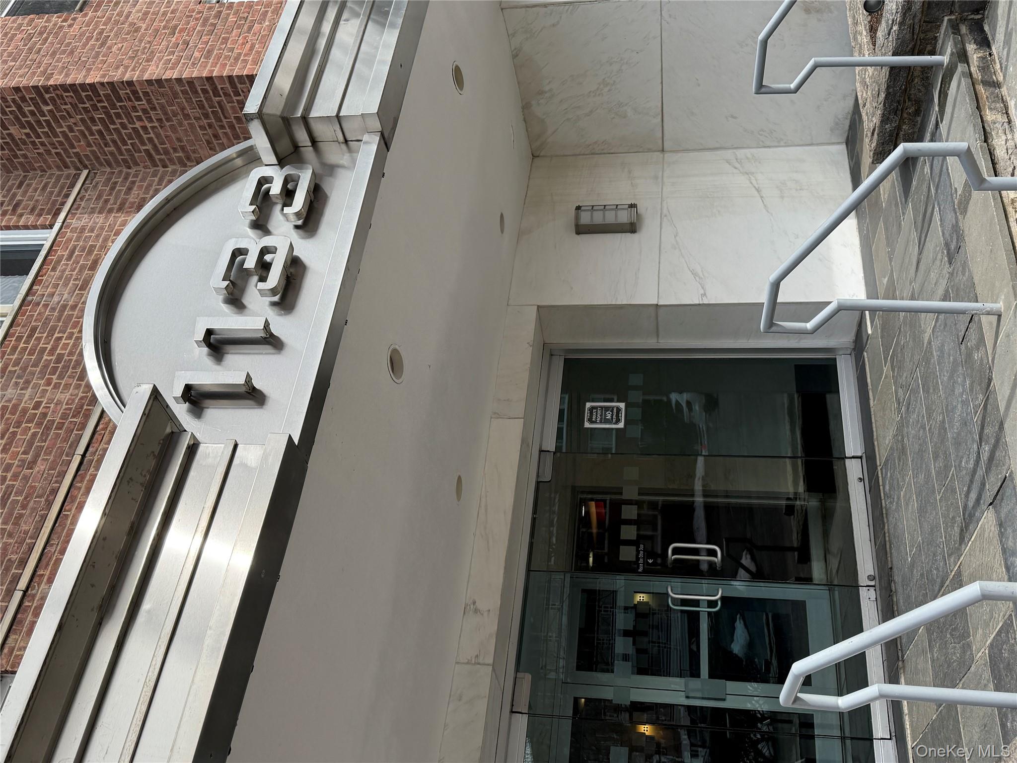 1133 Midland Avenue 1B