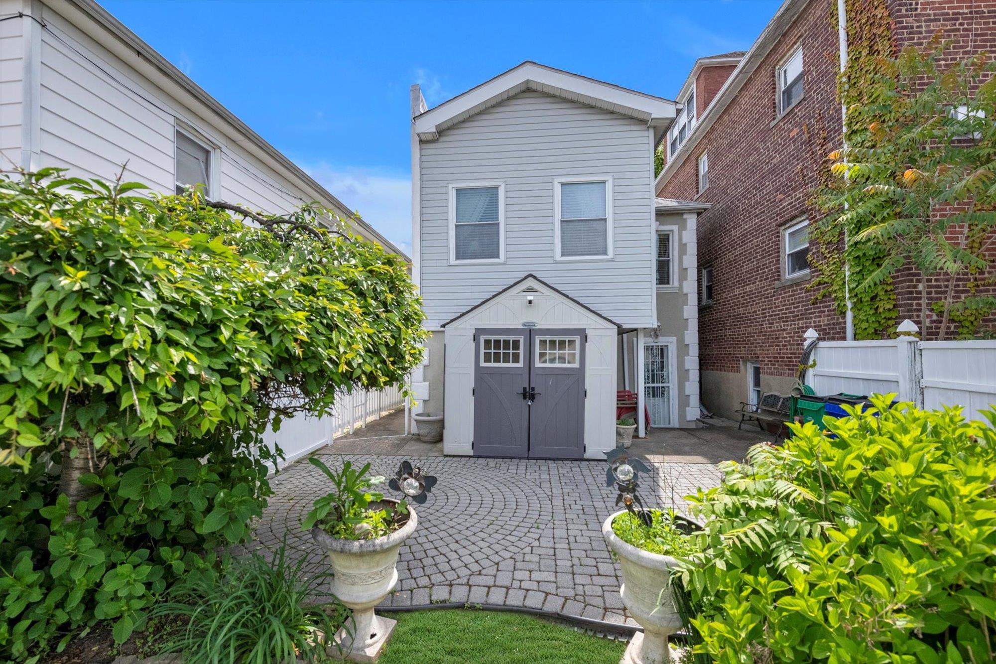 1627 Research Avenue, Bronx, New York image 14