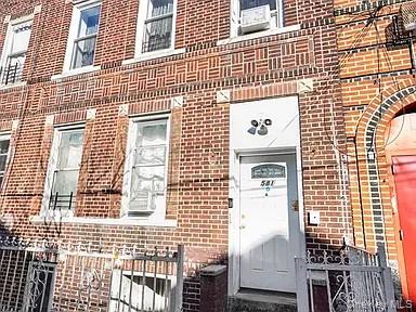 Multifamily For Sale - 581 Van Siclen Avenue<br/> Brooklyn, NY 11207