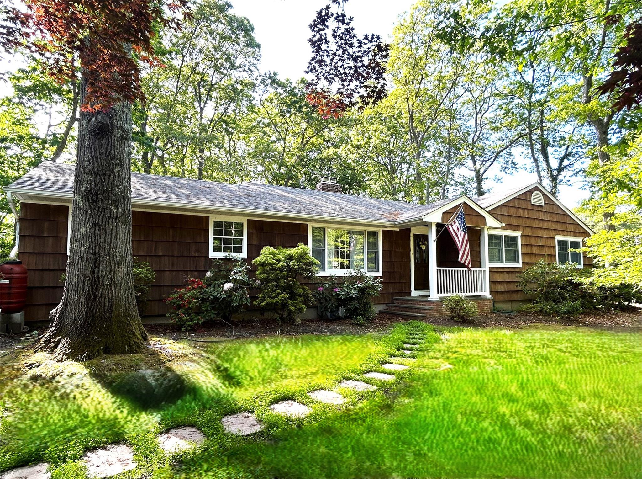 Property for Sale at Mud Road, Setauket, Hamptons, NY - Bedrooms: 3 
Bathrooms: 3  - $749,990