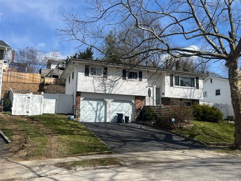 64 Todd Court Huntington Station NY 11746