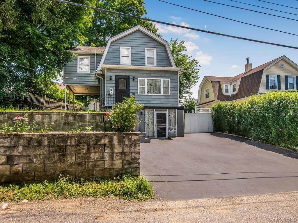 Photo 1 of 36 — 4 Depew Street, Pleasantville, NY 10570