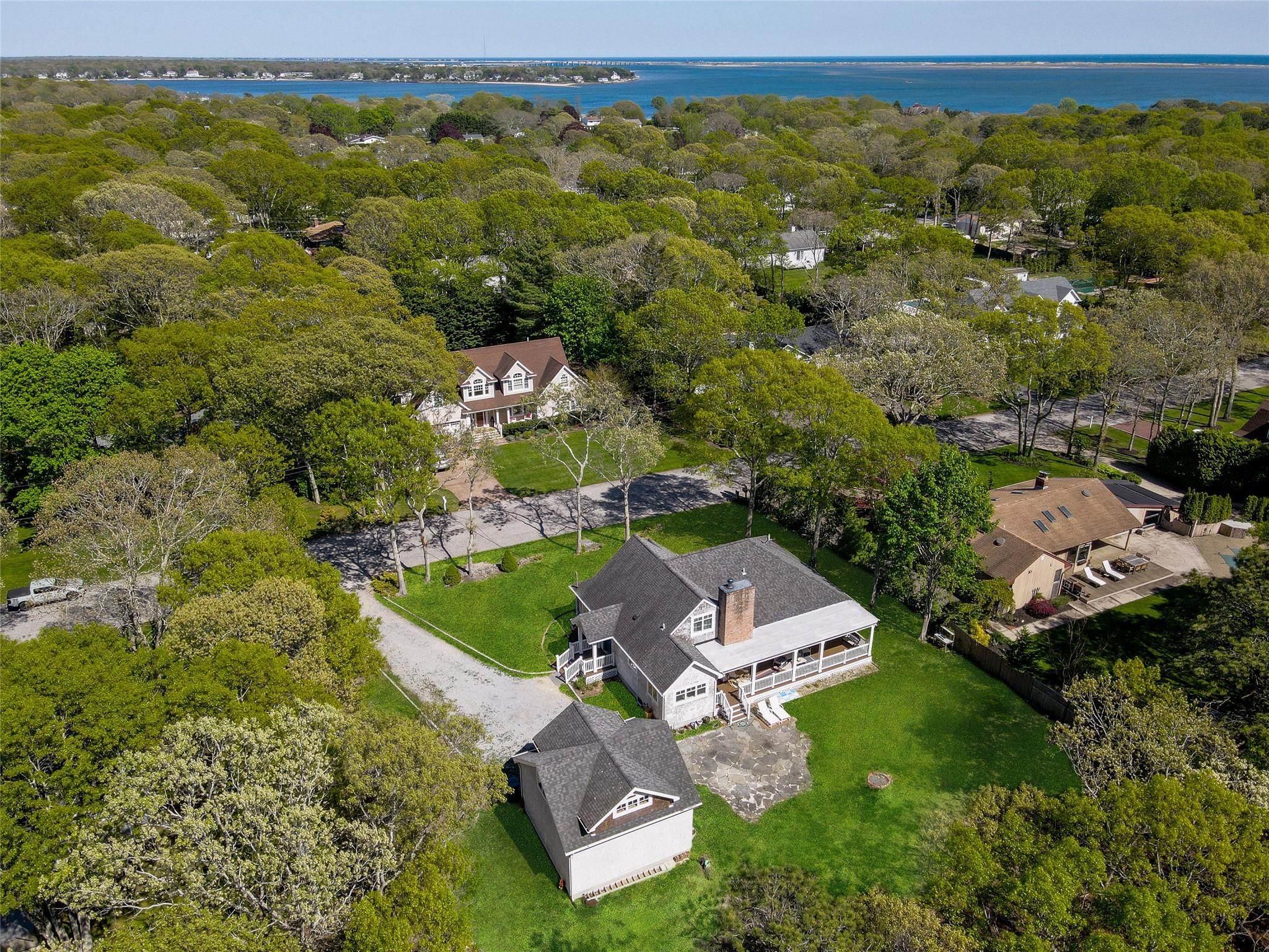 Foxboro Road, East Quogue, Hamptons, NY - 3 Bedrooms  
3 Bathrooms - 