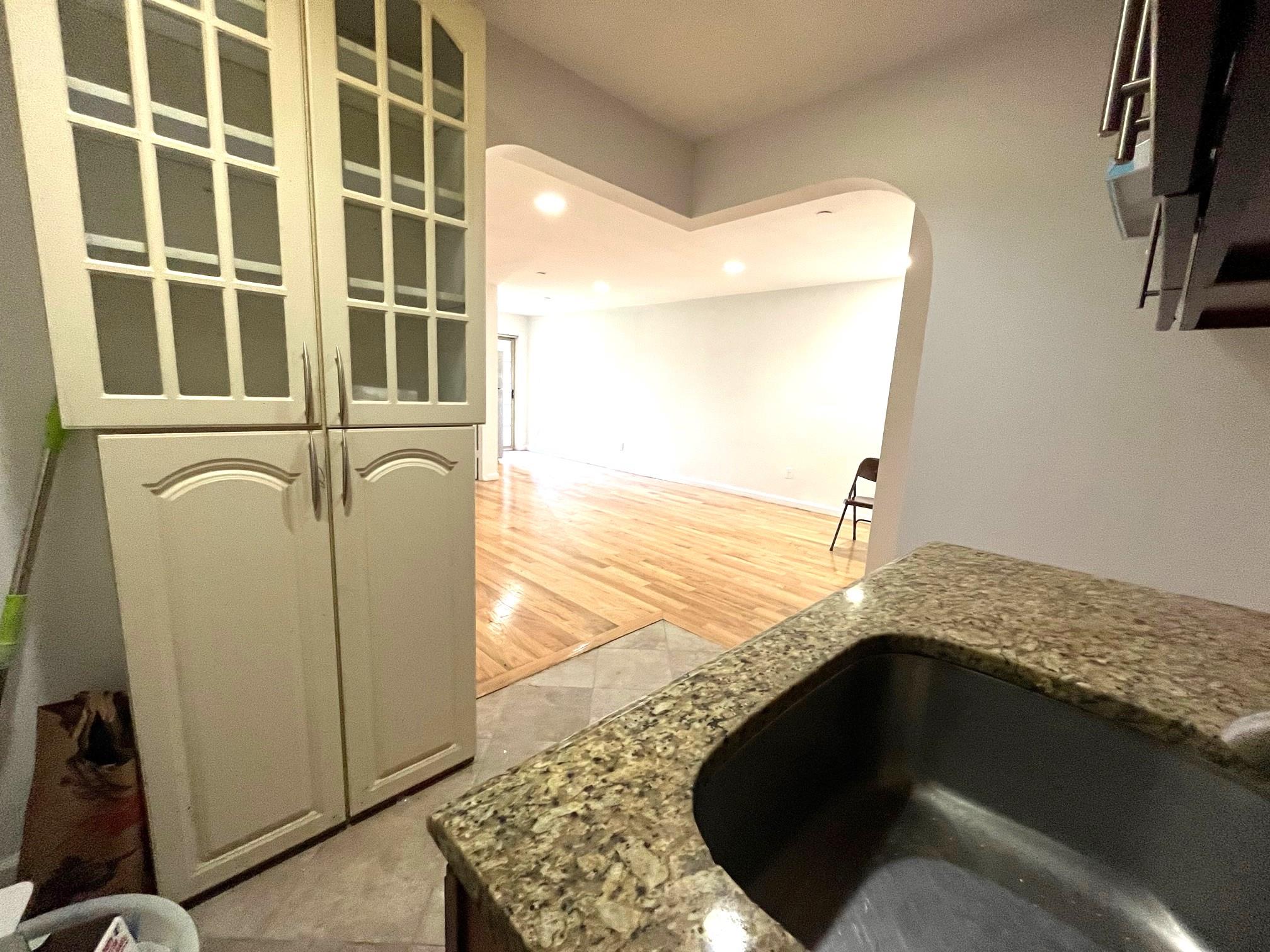 104-27 38 Avenue #1B, Corona, New York image 12