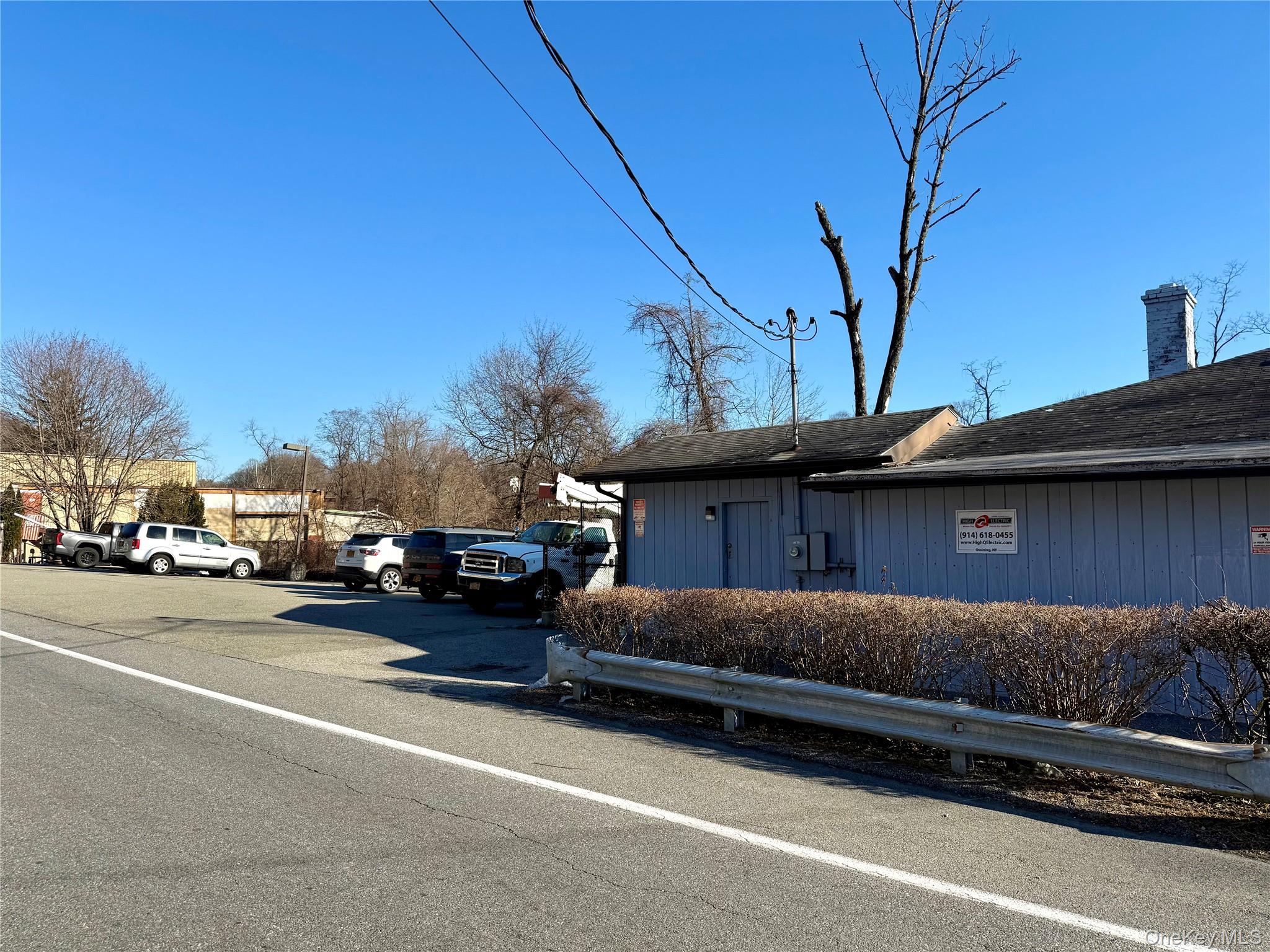 1 Dogwood Road