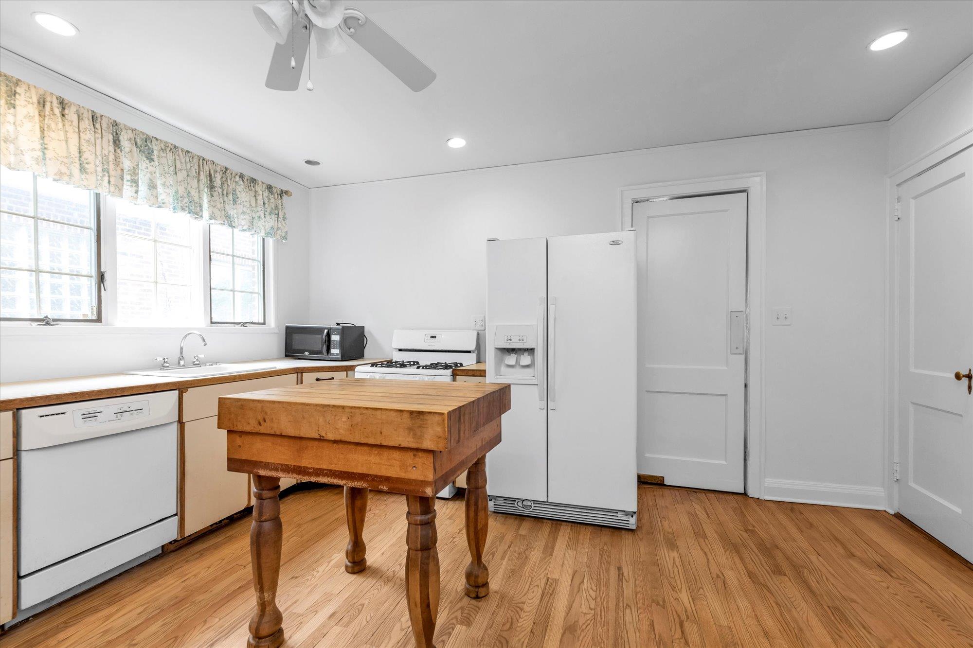 129 Woodmere Boulevard, Woodmere, New York image 15