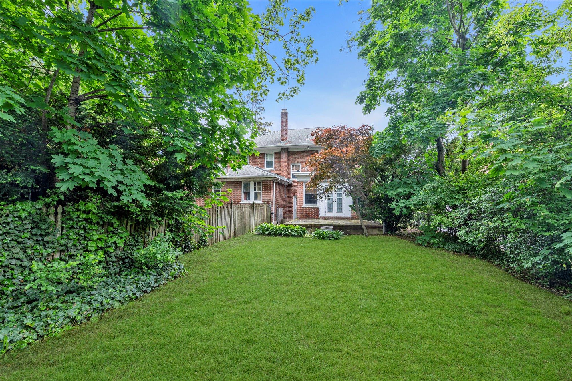 129 Woodmere Boulevard, Woodmere, New York image 23