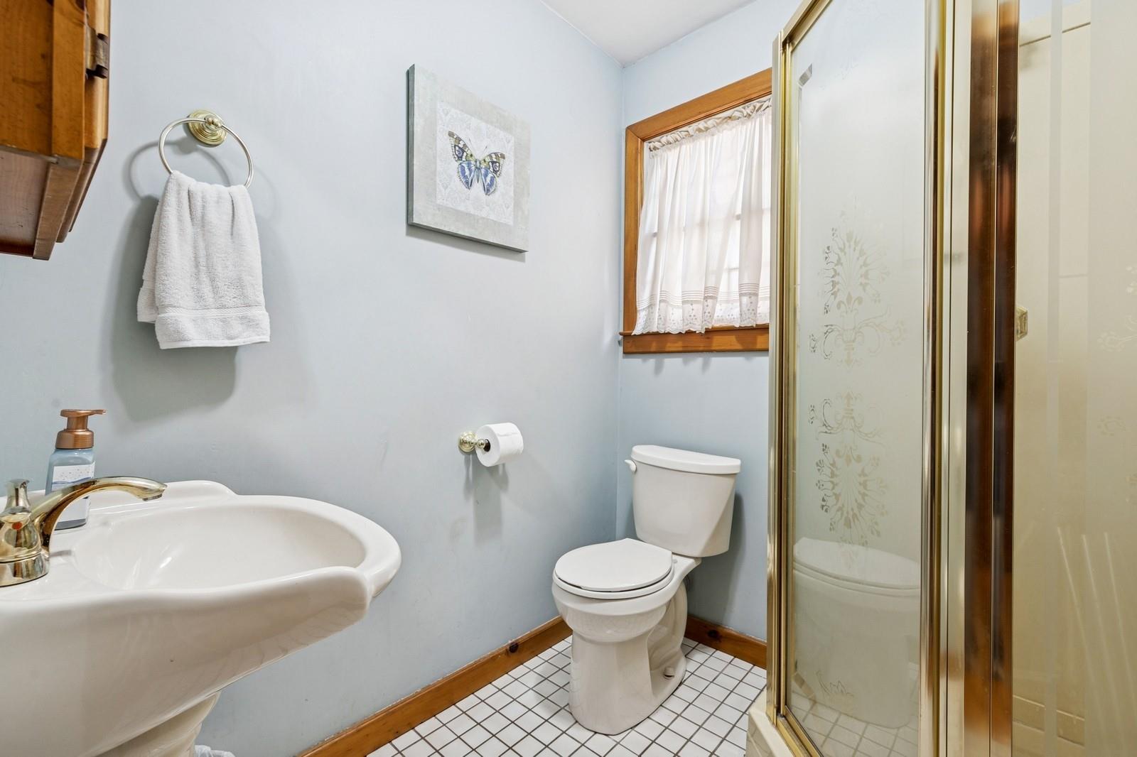 2180 Washington Avenue, Seaford, New York image 12