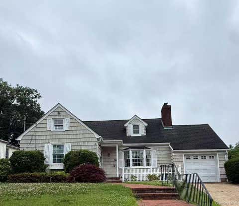 Homes For Rent - 60 Highland Place<br/> Great Neck, NY 11020