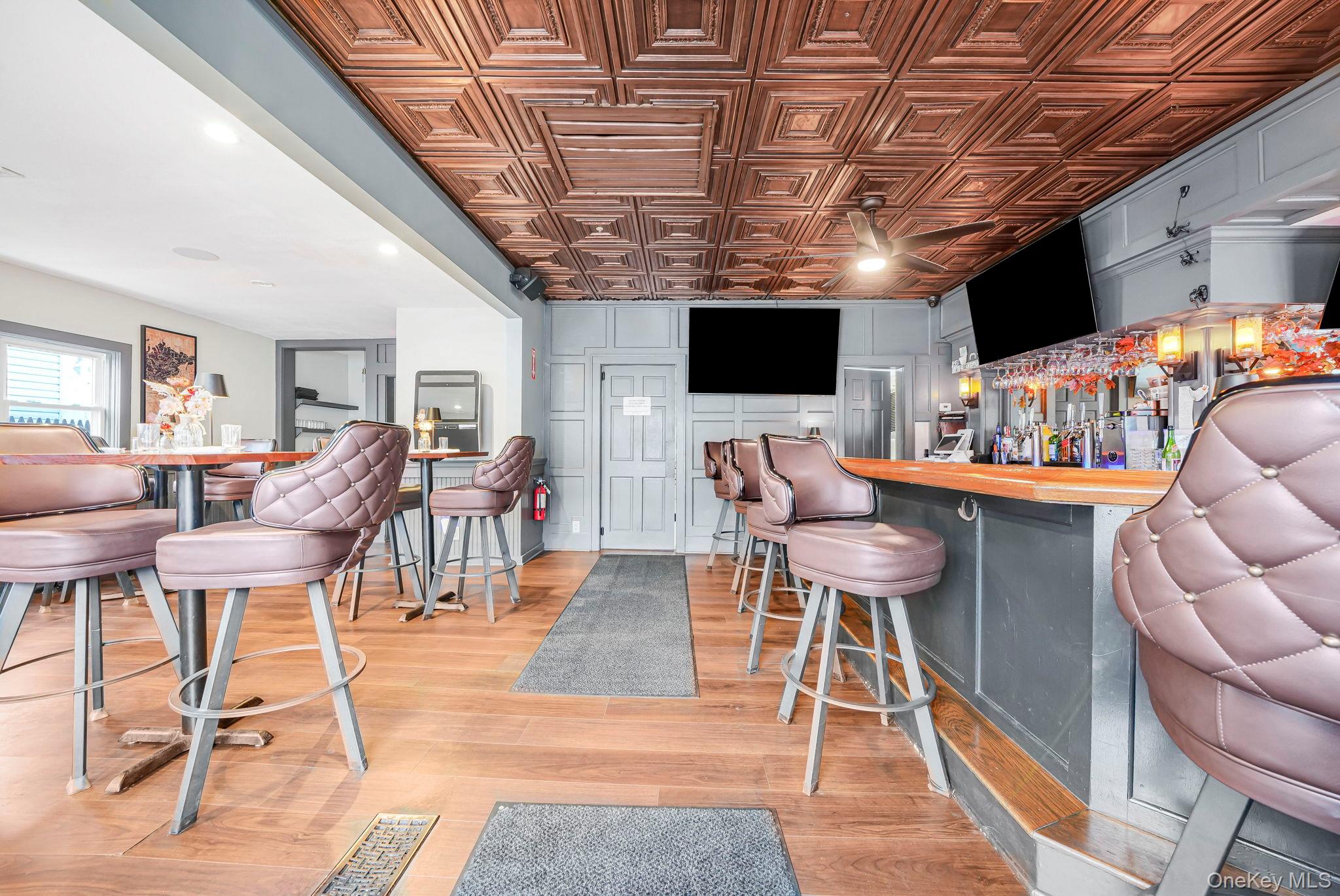 112 Windermere Avenue