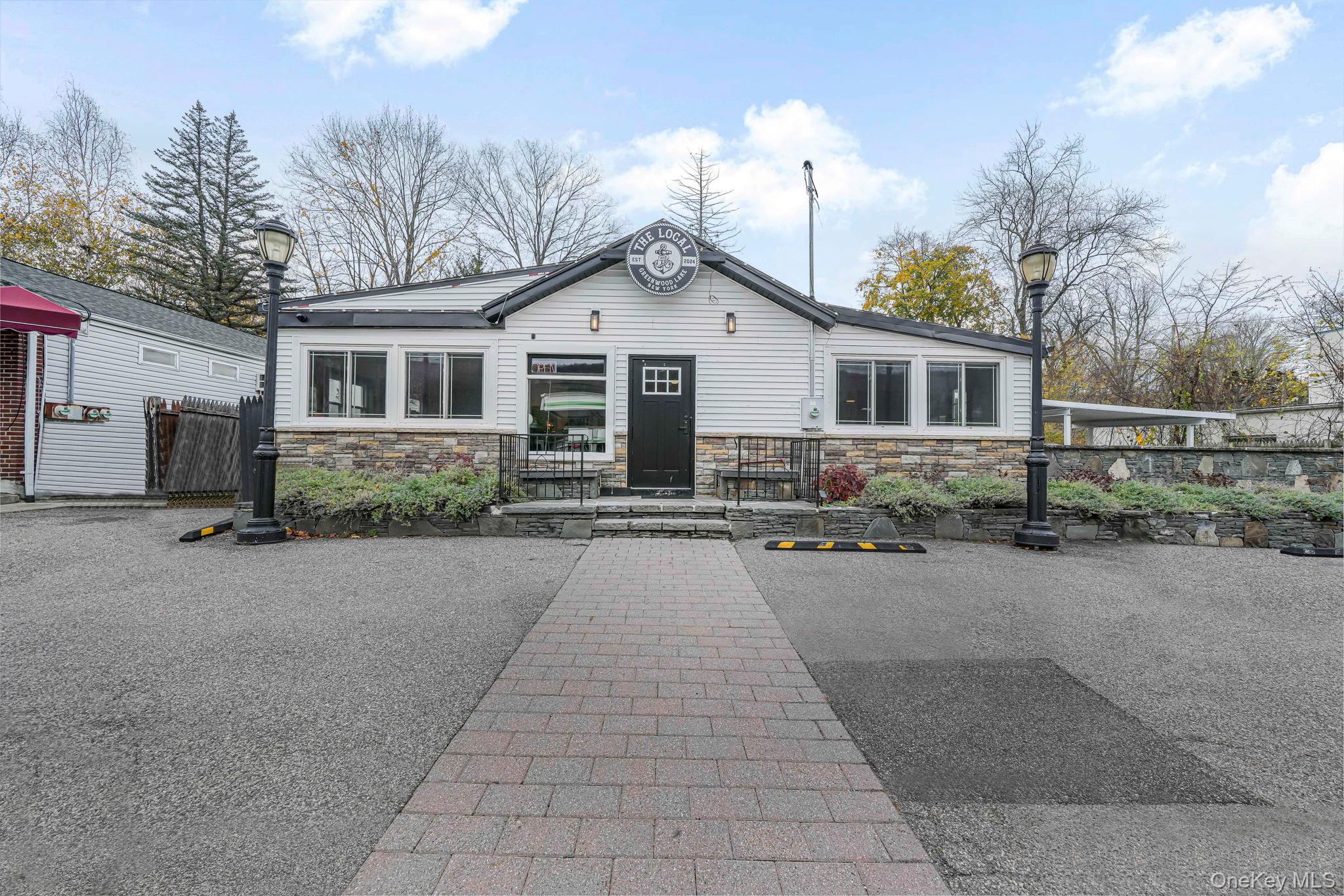 112 Windermere Avenue