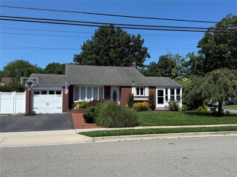 Homes For Sale - 244 Ocean Avenue<br/> Massapequa Park, NY 11762