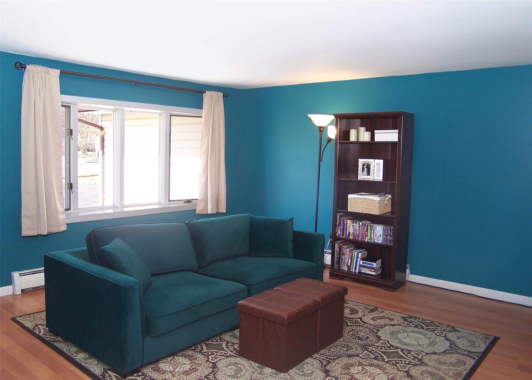 71 Rose Place, Selden, New York image 2