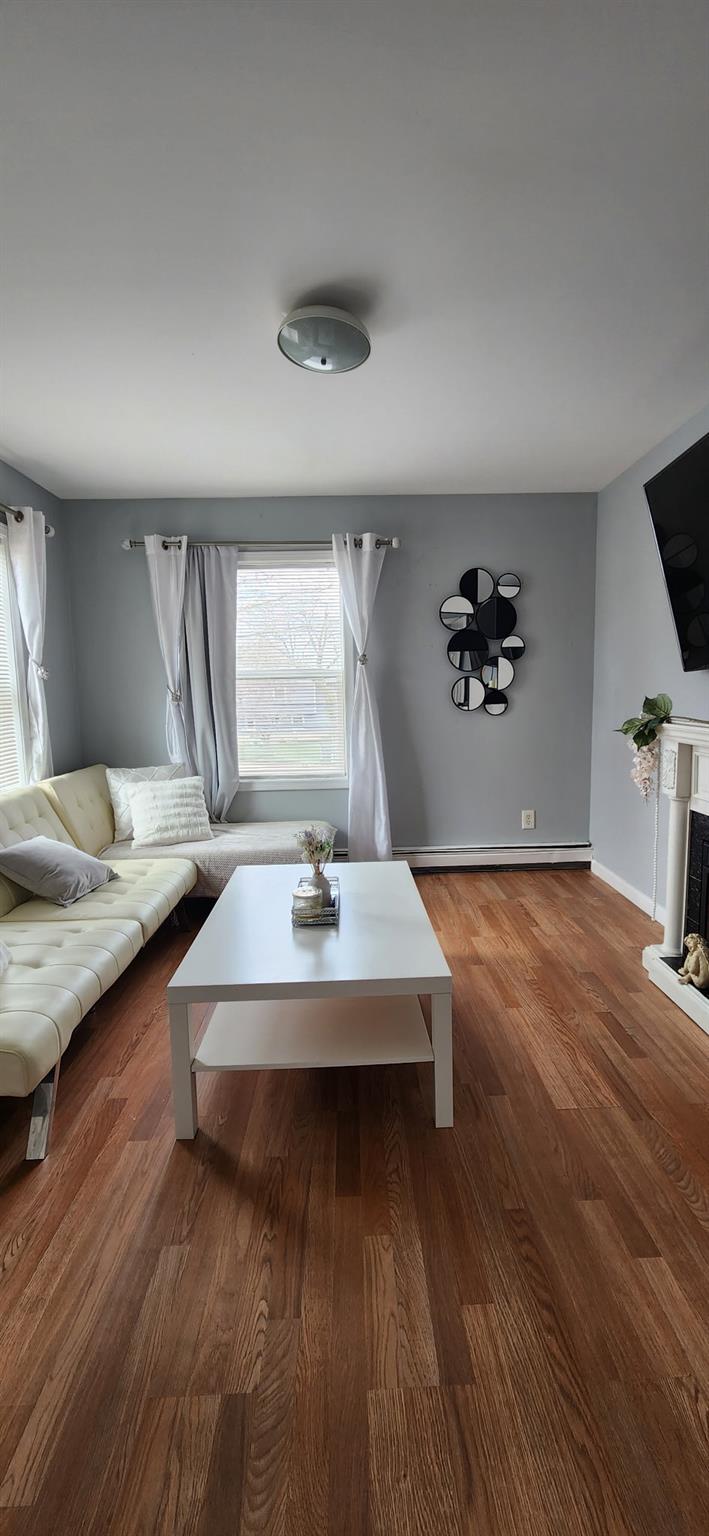 444 Brook Avenue, Bay Shore, New York image 6