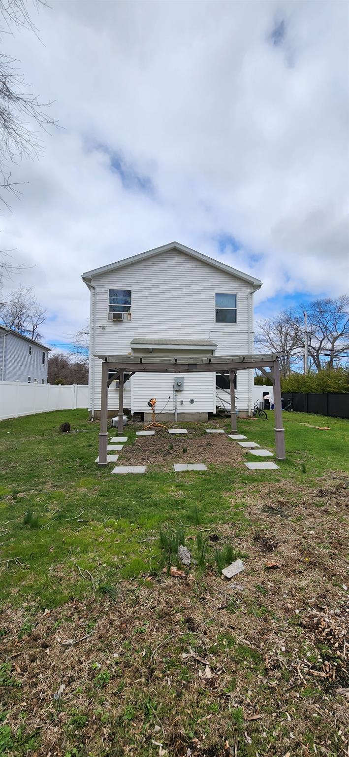 444 Brook Avenue, Bay Shore, New York image 14