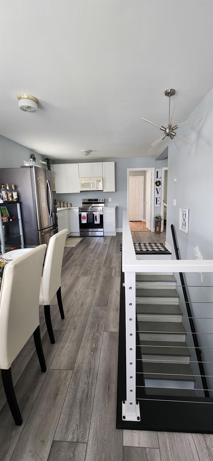 444 Brook Avenue, Bay Shore, New York image 1