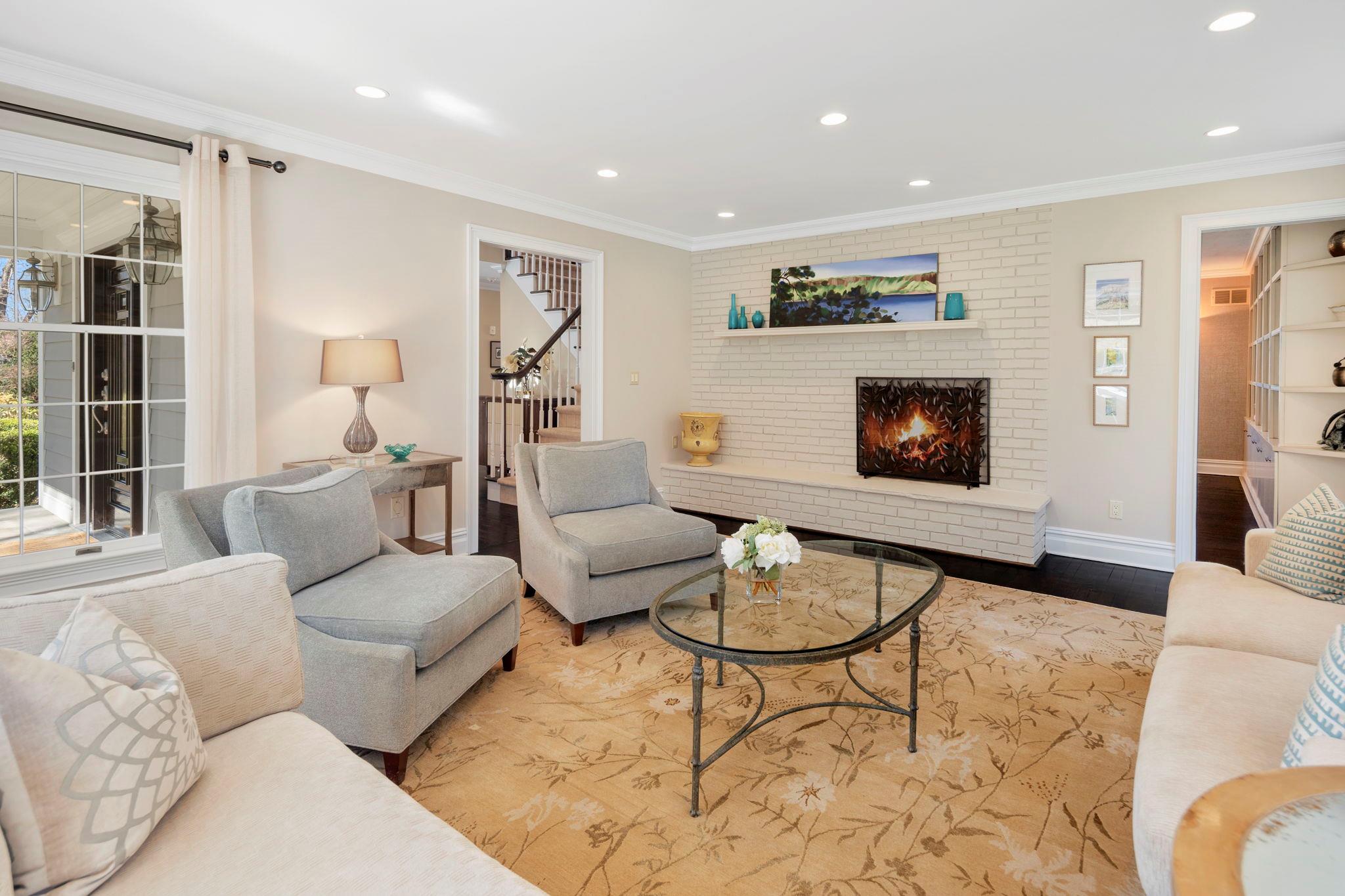 177 Deerfield Lane, Pleasantville, New York image 13