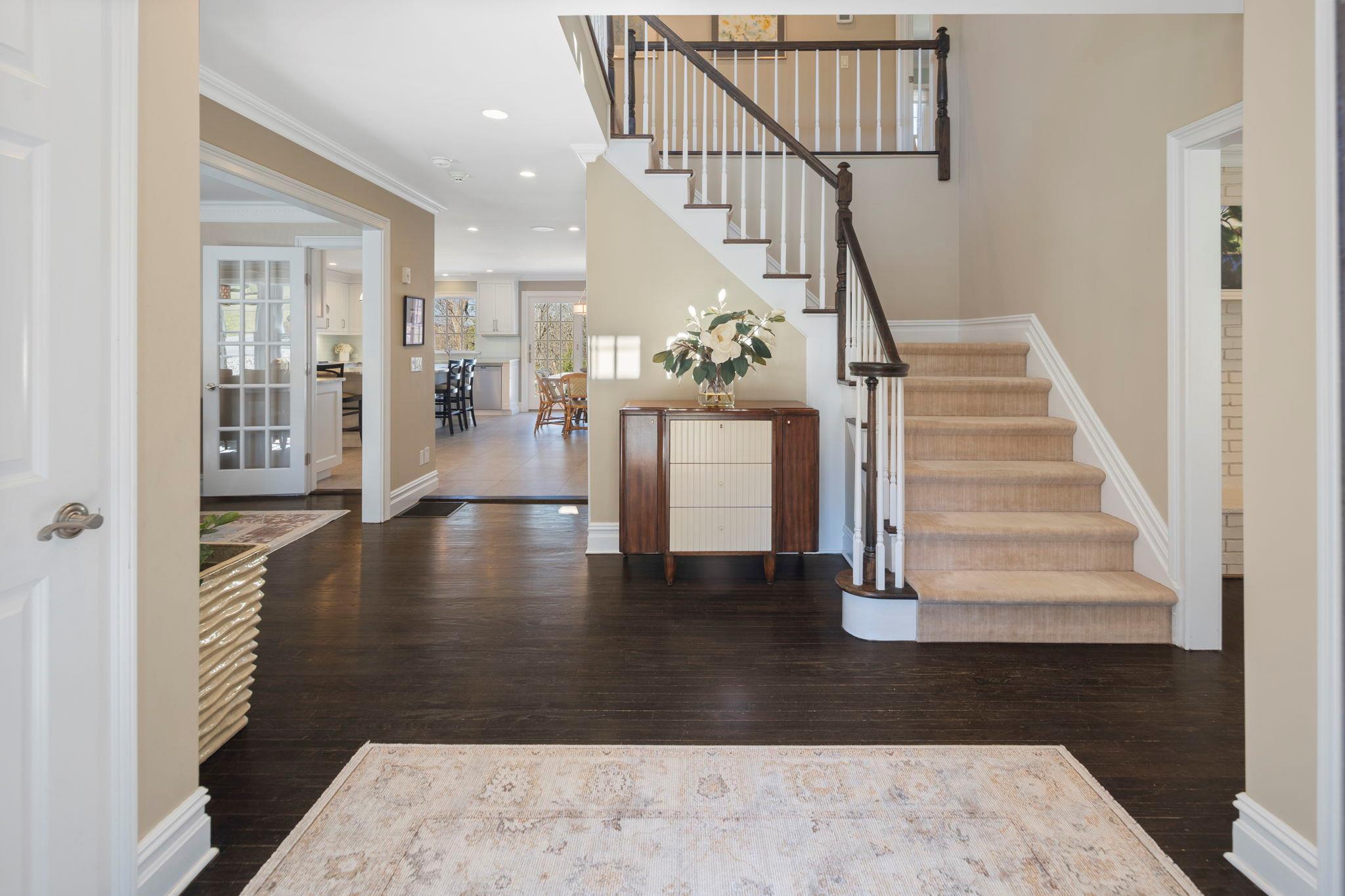 177 Deerfield Lane, Pleasantville, New York image 19
