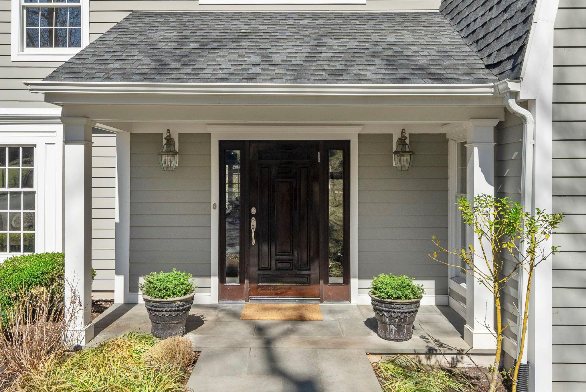 177 Deerfield Lane, Pleasantville, New York image 2