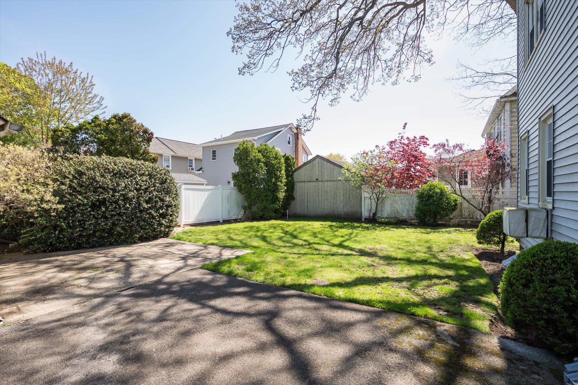 173 Pine Street, Rockville Centre, New York image 11