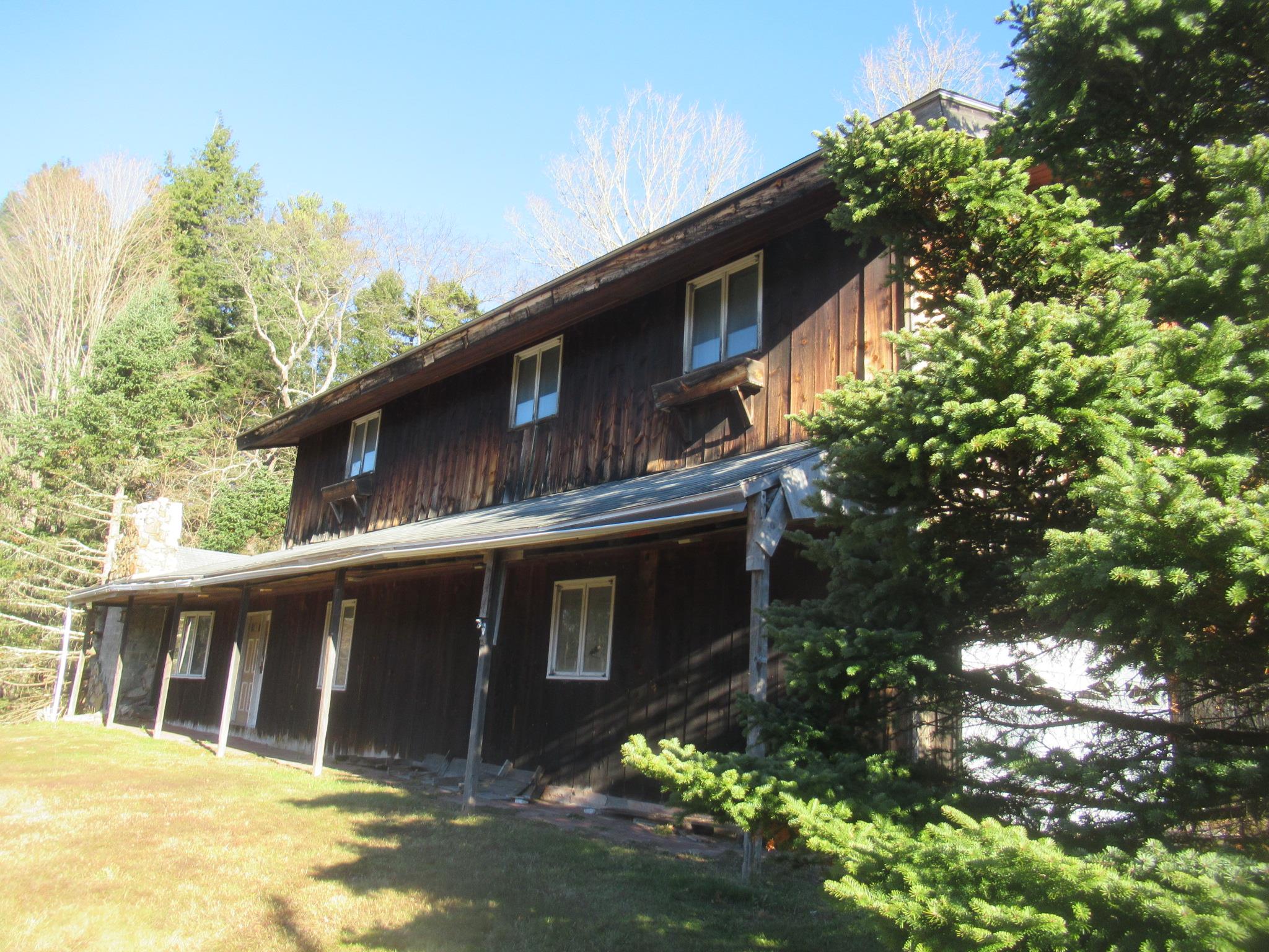 7 June Lodge Drive, Tannersville, New York image 1