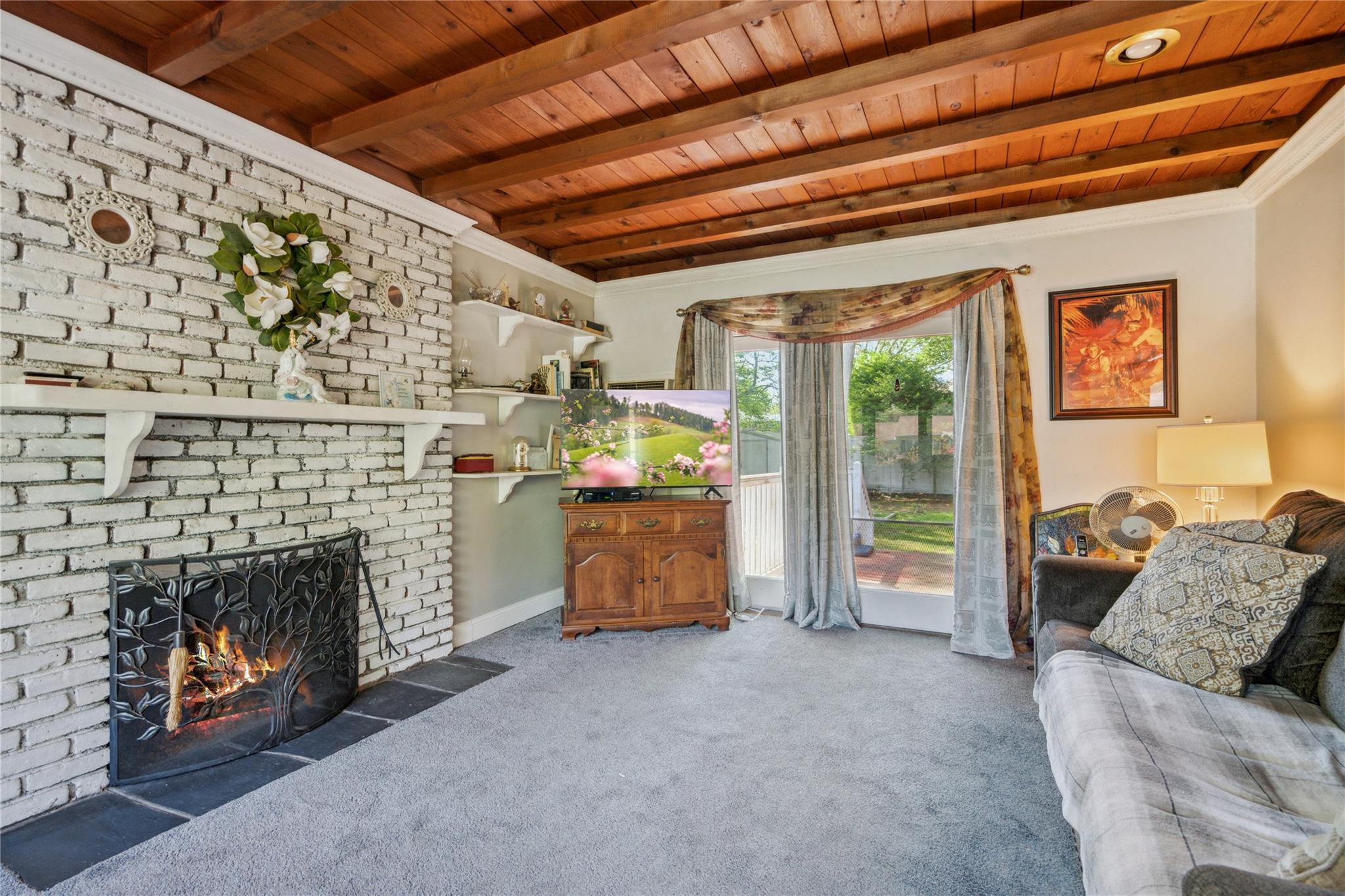 24 Pine Street, Lake Grove, New York image 5