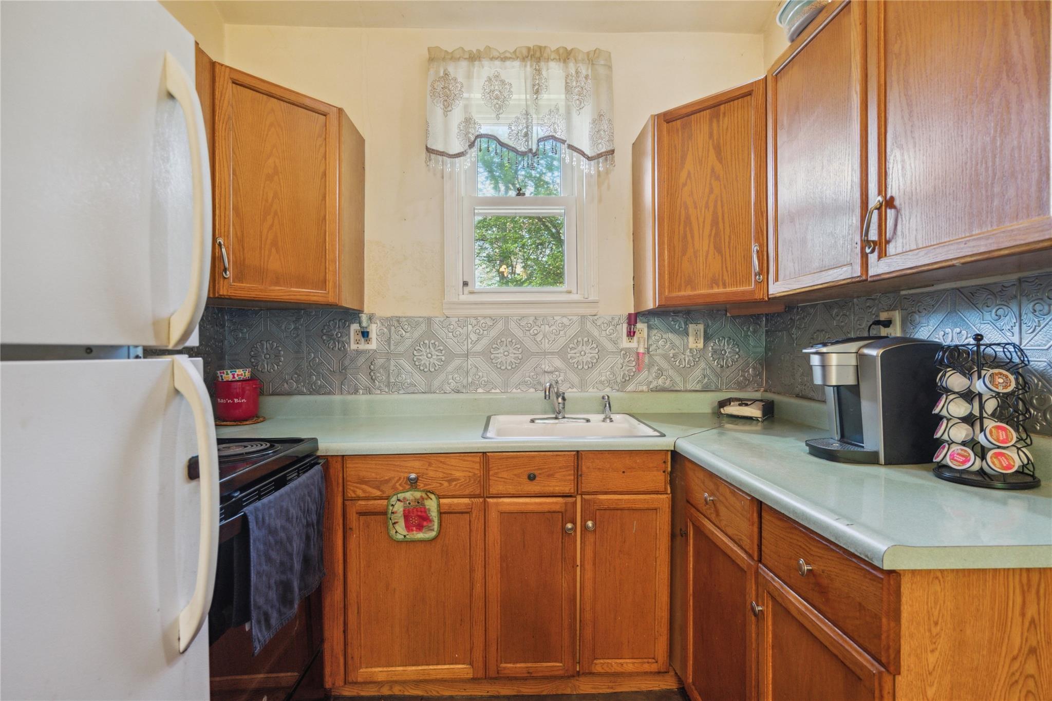 24 Pine Street, Lake Grove, New York image 26