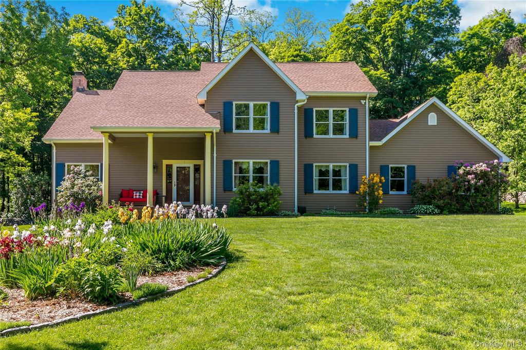 Photo of 37 Mountain Brook Drive, Cold Spring, NY 10516 (MLS # 1006780)