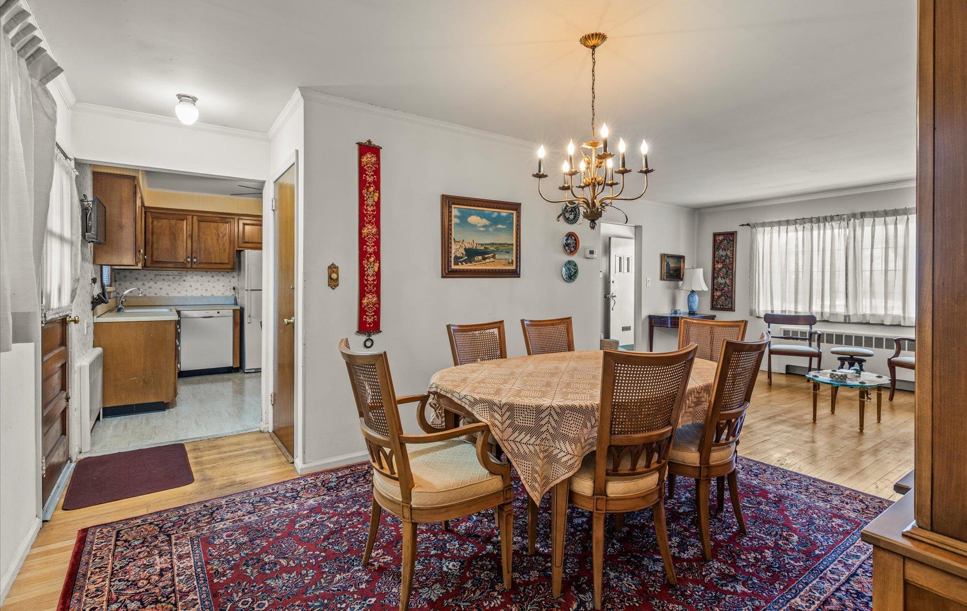265-06 80th Ave Ave, Glen Oaks, New York image 9