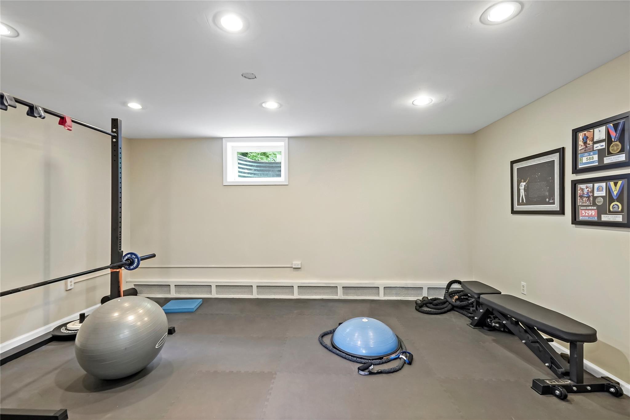 33 W Orchard Road, Chappaqua, New York image 22