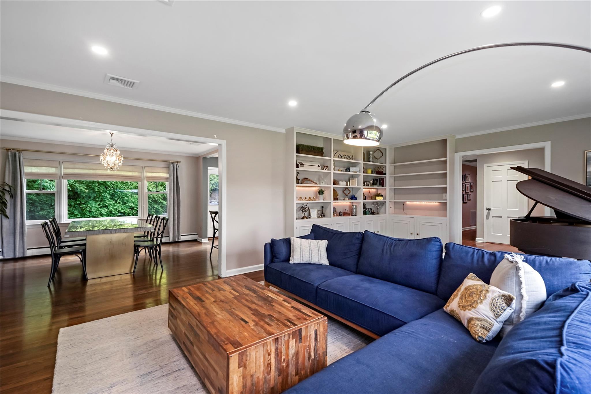 33 W Orchard Road, Chappaqua, New York image 5