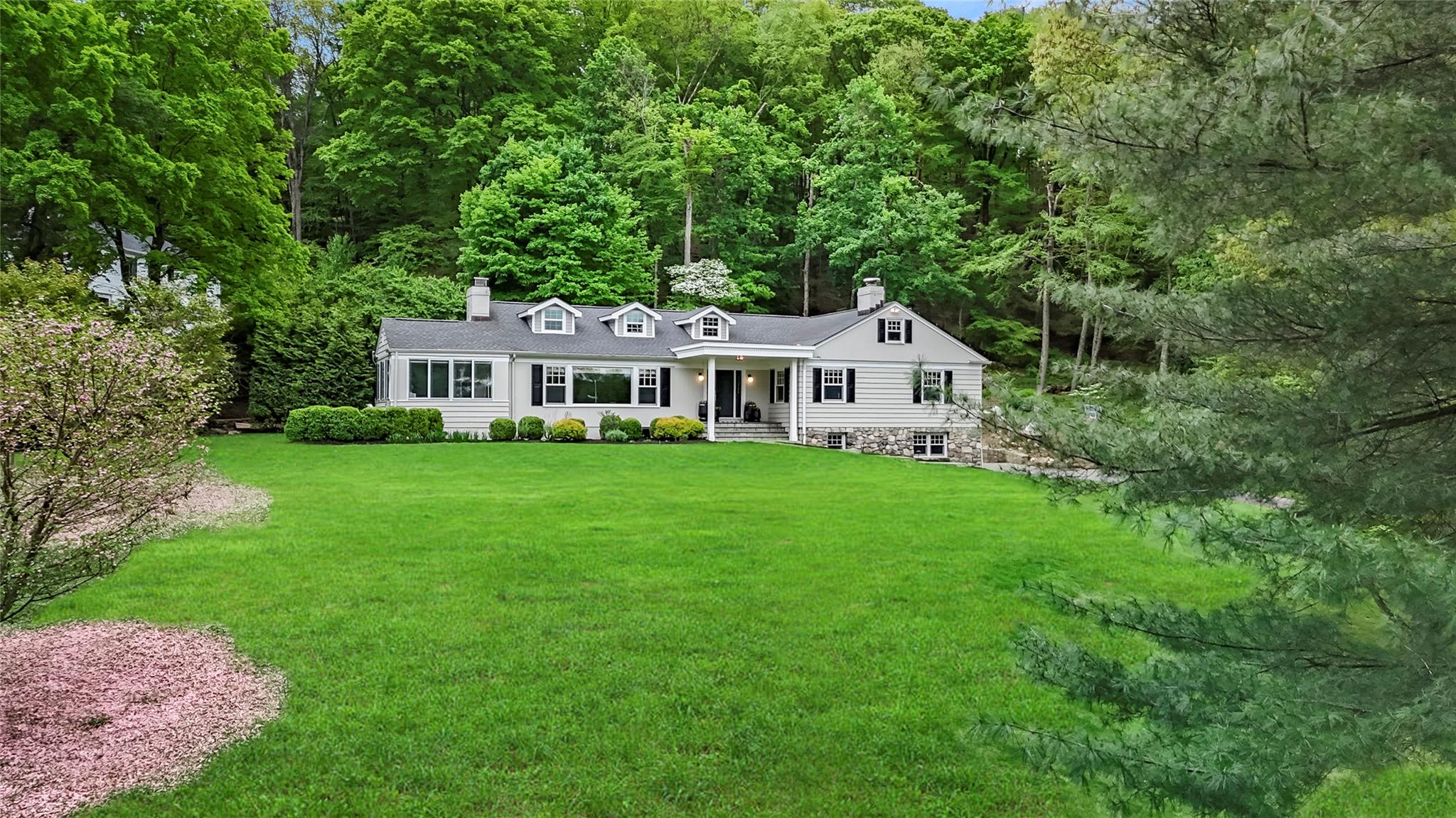 33 W Orchard Road, Chappaqua, New York image 25