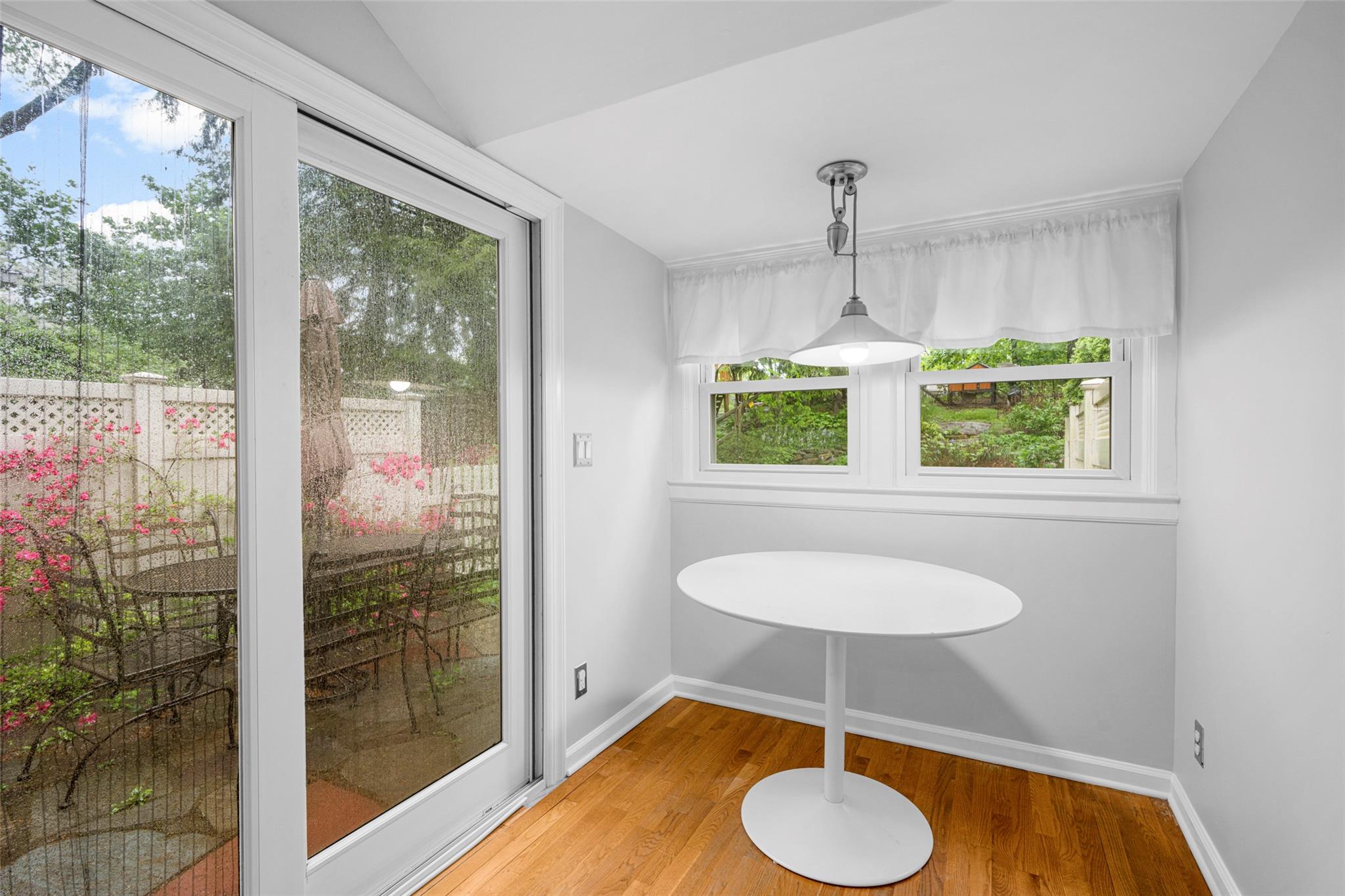 34 Elkan Road, Larchmont, New York image 10