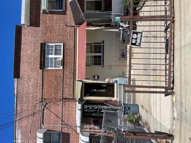 Property for Sale at E 223rd Street, Bronx, New York - Bedrooms: 3 
Bathrooms: 2 
Rooms: 6  - $595,000