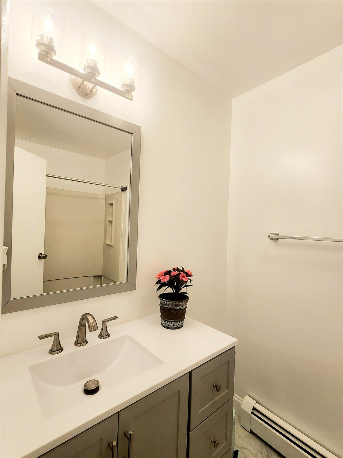 256 Concord Lane, Middletown, New York image 13
