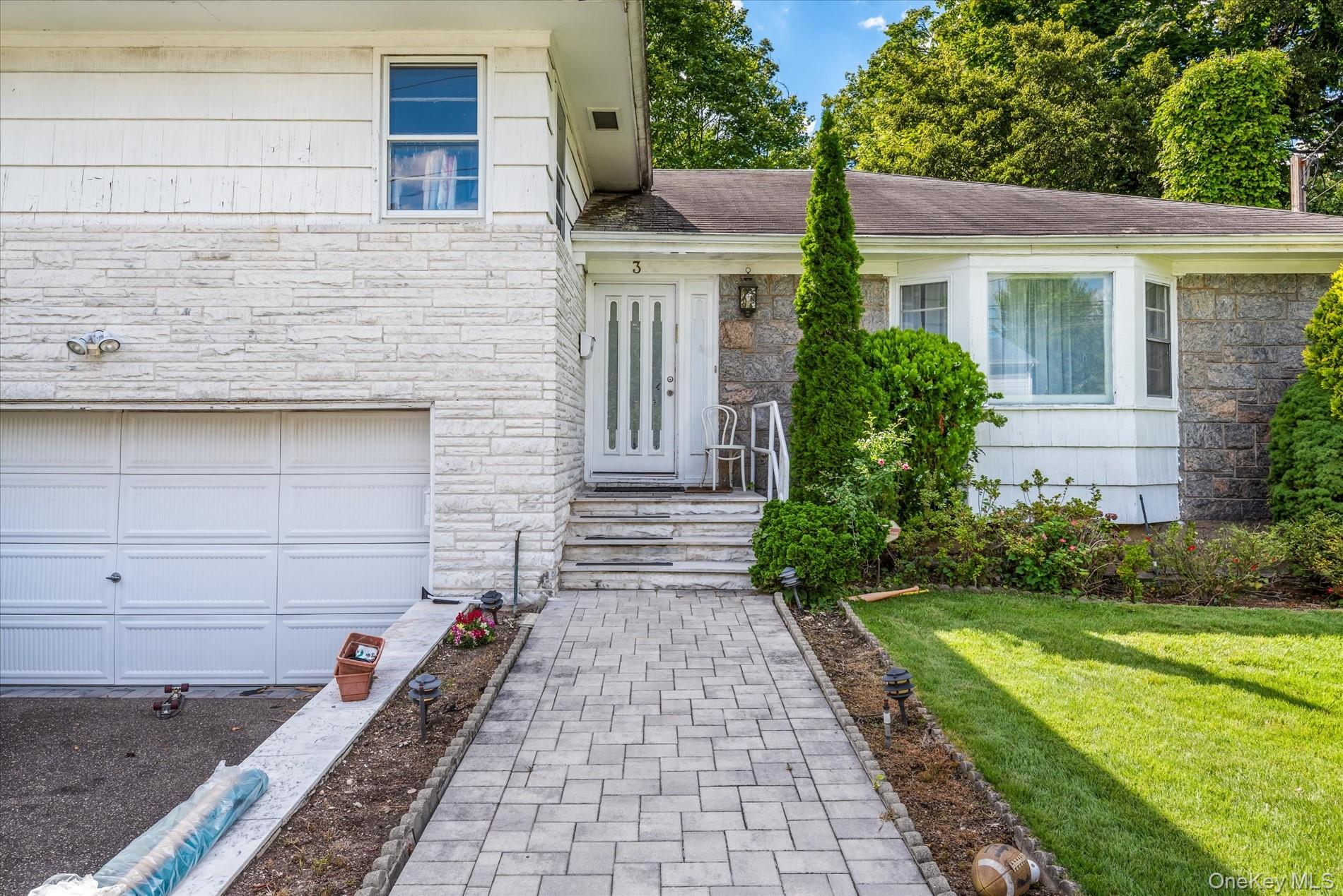 3 Hemsley Lane