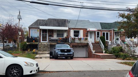 11516 Poppenhusen Avenue College Point NY 11356