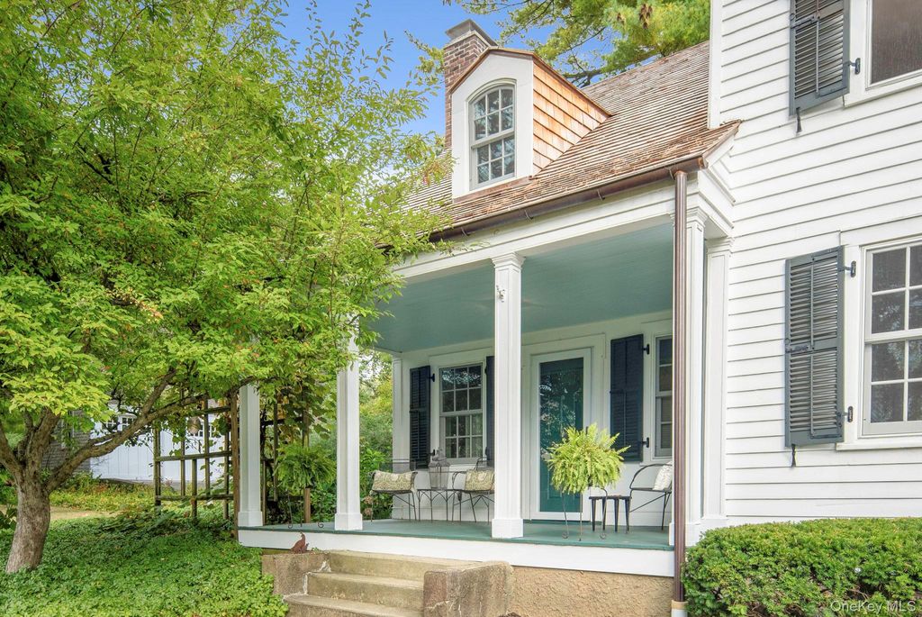 Photo of 7 Liberty Street, Ossining, NY 10562 (MLS # 922864)